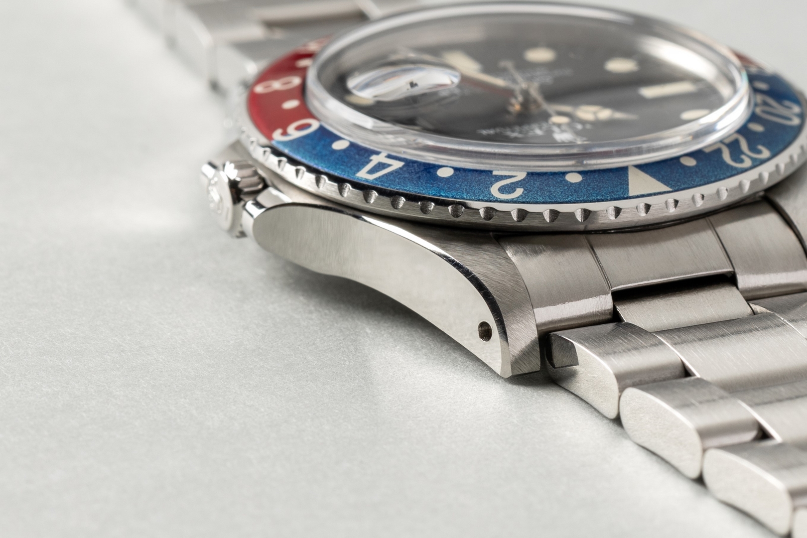 16750 GMT-Master (matte dial / top case / top patina / box papers) – Bild 10