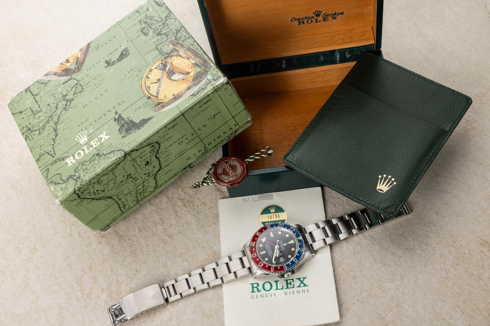 16750 GMT-Master (matte dial / top case / top patina / box papers) – Bild 5