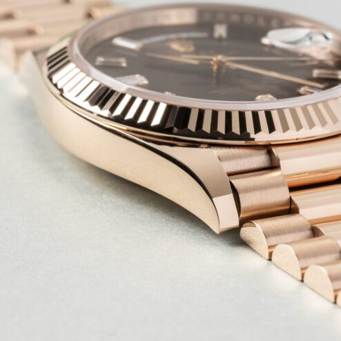 228235 Day-Date (2020 full set / from italy / top condition / choco baguette dial) – Bild 6