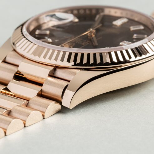 228235 Day-Date (2020 full set / from italy / top condition / choco baguette dial) – Bild 7