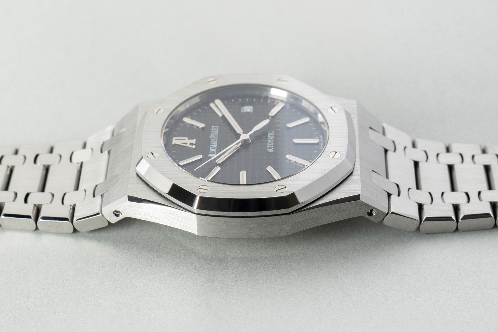 15300ST Royal Oak (full set / born black dial / top condition) – Bild 10