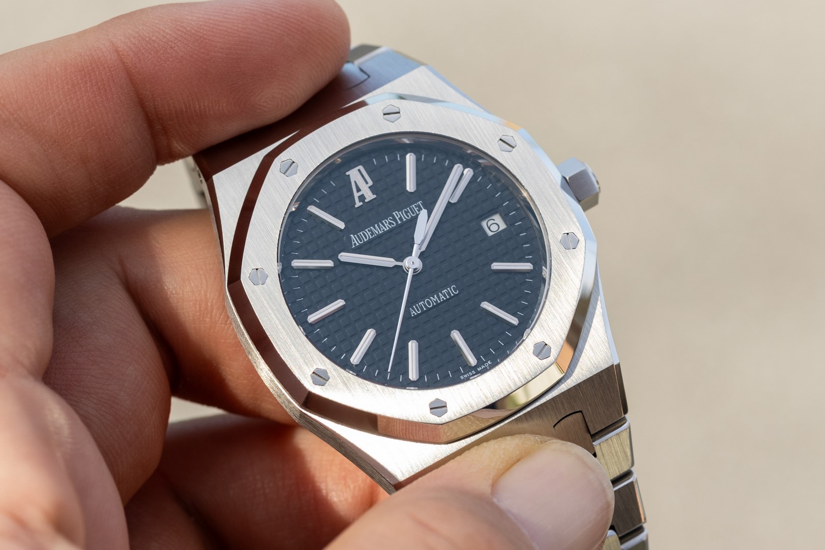 15300ST Royal Oak (full set / born black dial / top condition) – Bild 2