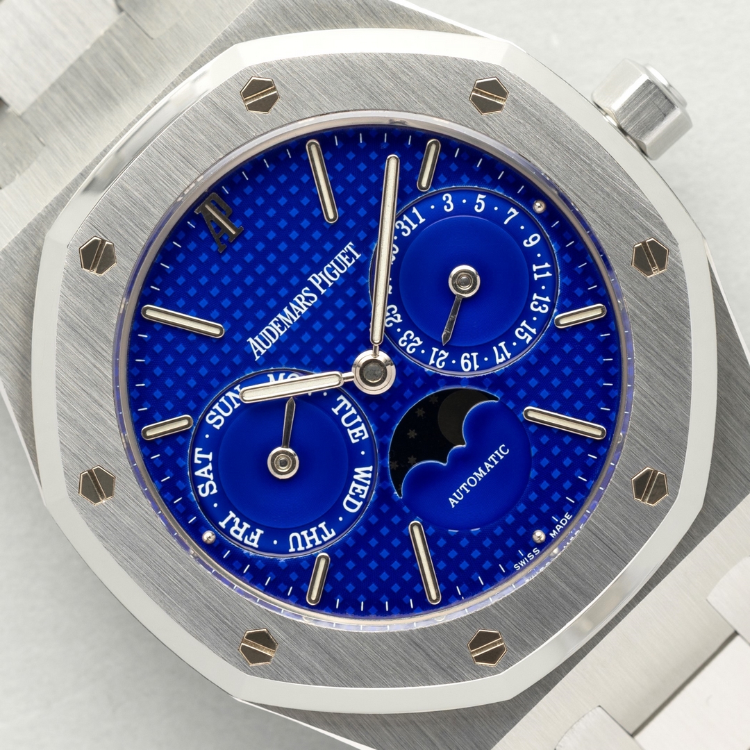 25594ST Royal Oak (Yves Klein dial / unpolished condition / german full set)