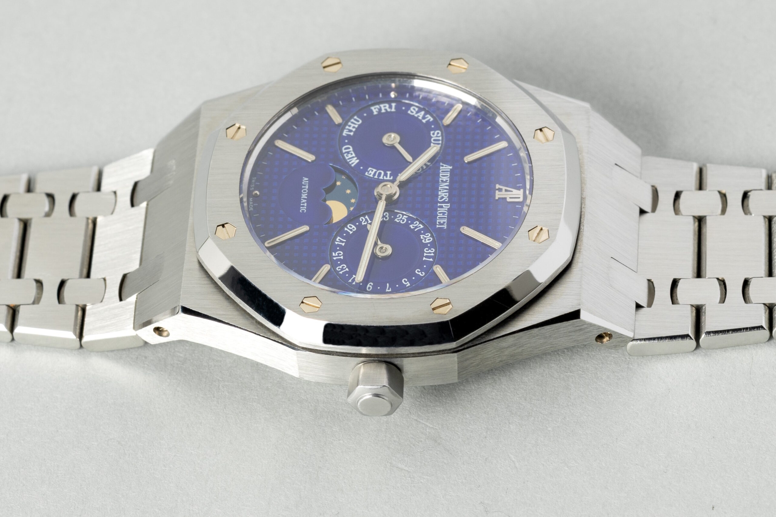 25594ST Royal Oak (Yves Klein dial / unpolished condition / german full set) – Bild 11