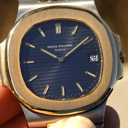 Alternative view of 3700/1 Nautilus JUMBO (two-tone / sigma dial / extract and service papers)