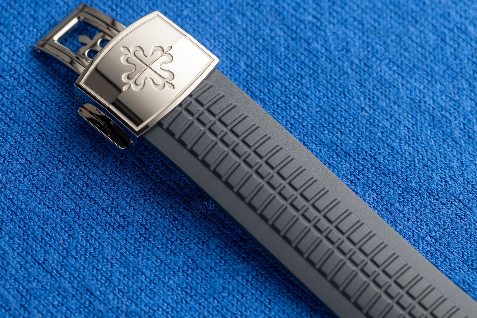 5168G-001 Aquanaut (new unworn / 2021 german full set / uncut strap) – Bild 10