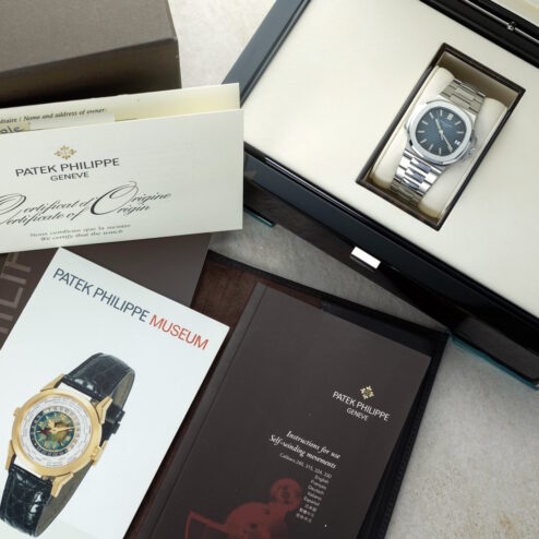 5800/1A-001 Nautilus (spectacular condition / wonderful dial / perfect full set) – Bild 5
