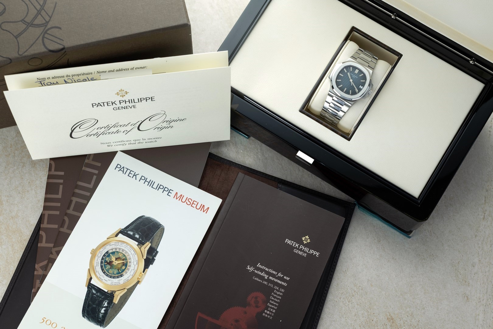 5800/1A-001 Nautilus (spectacular condition / wonderful dial / perfect full set) – Bild 5